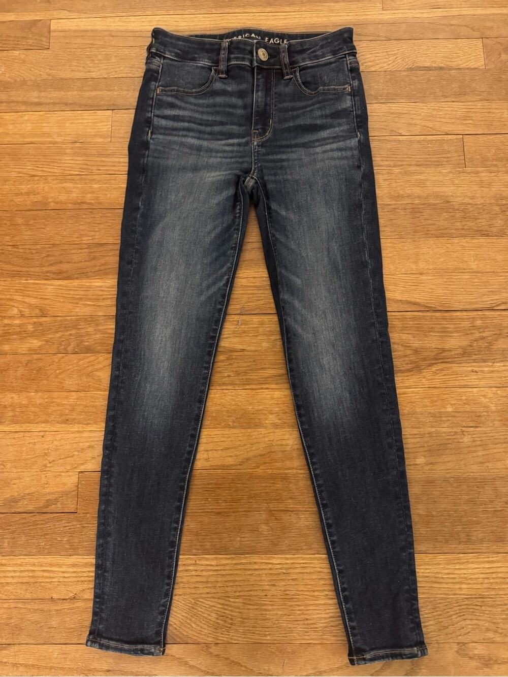 American Eagle Outfitters Dark Blue Next Level Stretch Skinny Jeans - Sz 2
b49